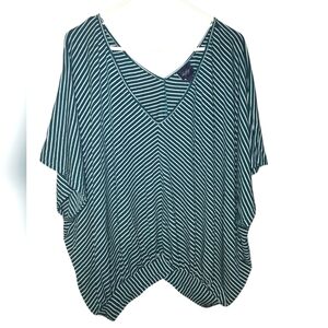 Daytrip Dolman Sleeve Blouse in Green and White